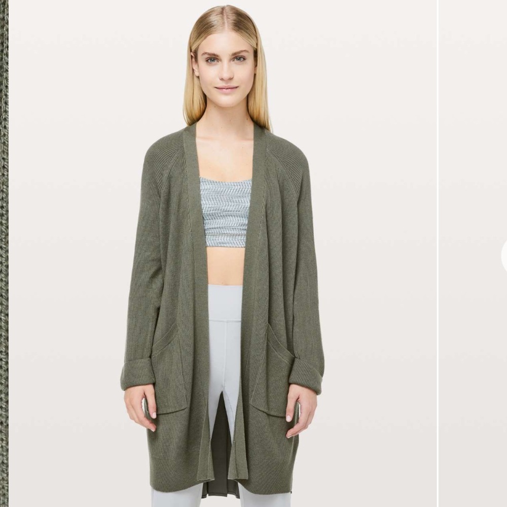 Lululemon Still At Ease Wrap Grey Sage Green size 4